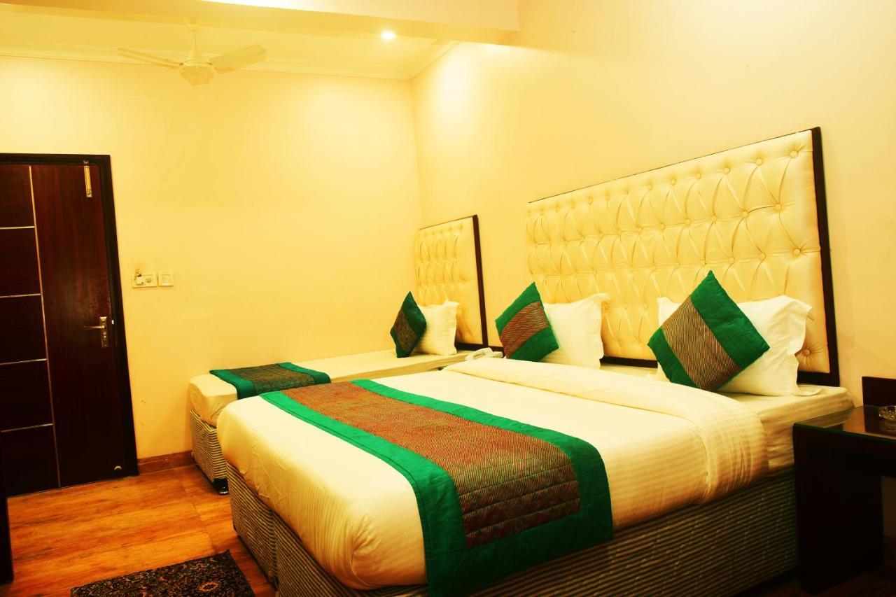Hotel Kabeer New Delhi @ New Delhi Railway Station Exterior foto