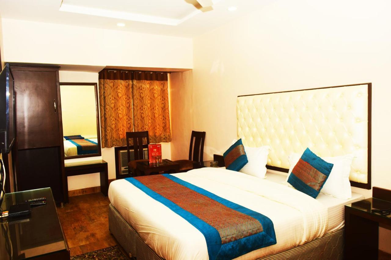 Hotel Kabeer New Delhi @ New Delhi Railway Station Exterior foto