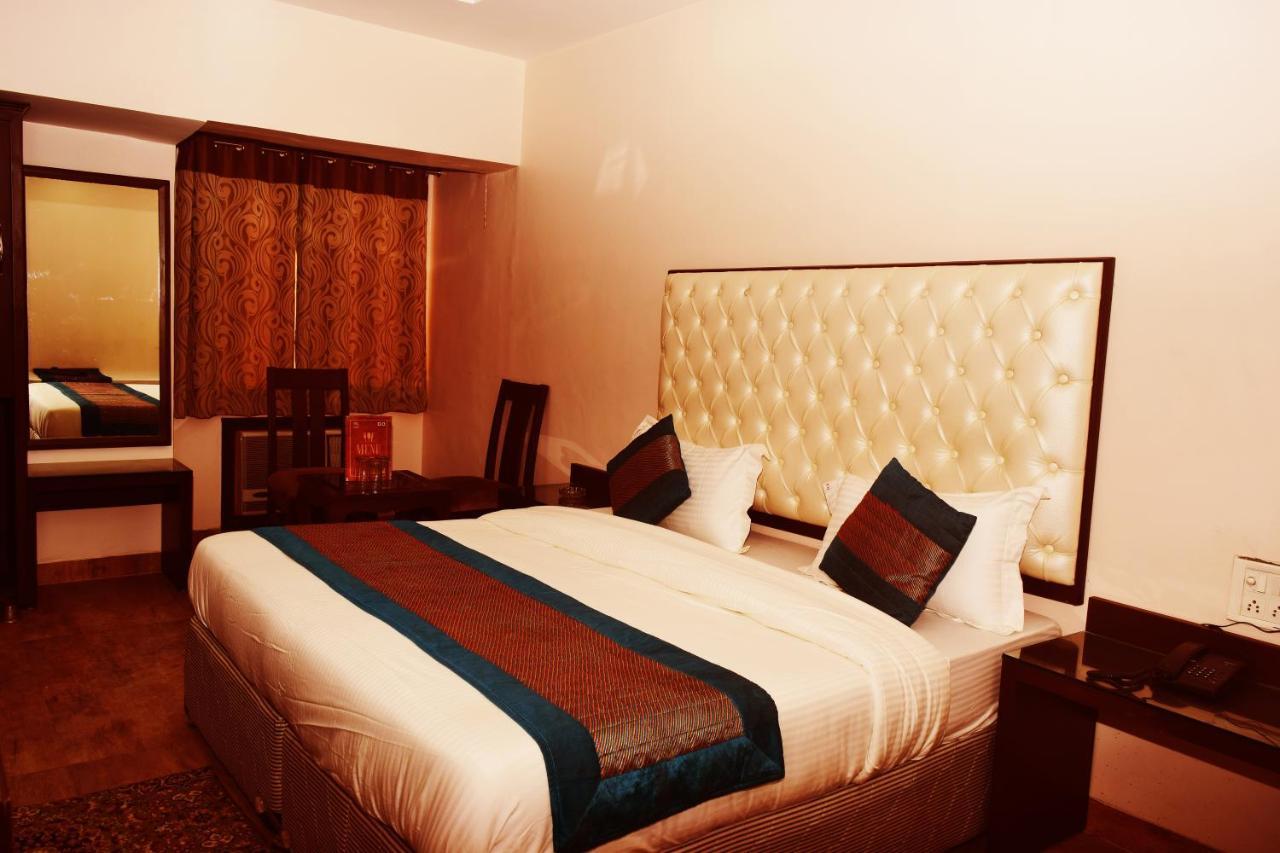 Hotel Kabeer New Delhi @ New Delhi Railway Station Exterior foto