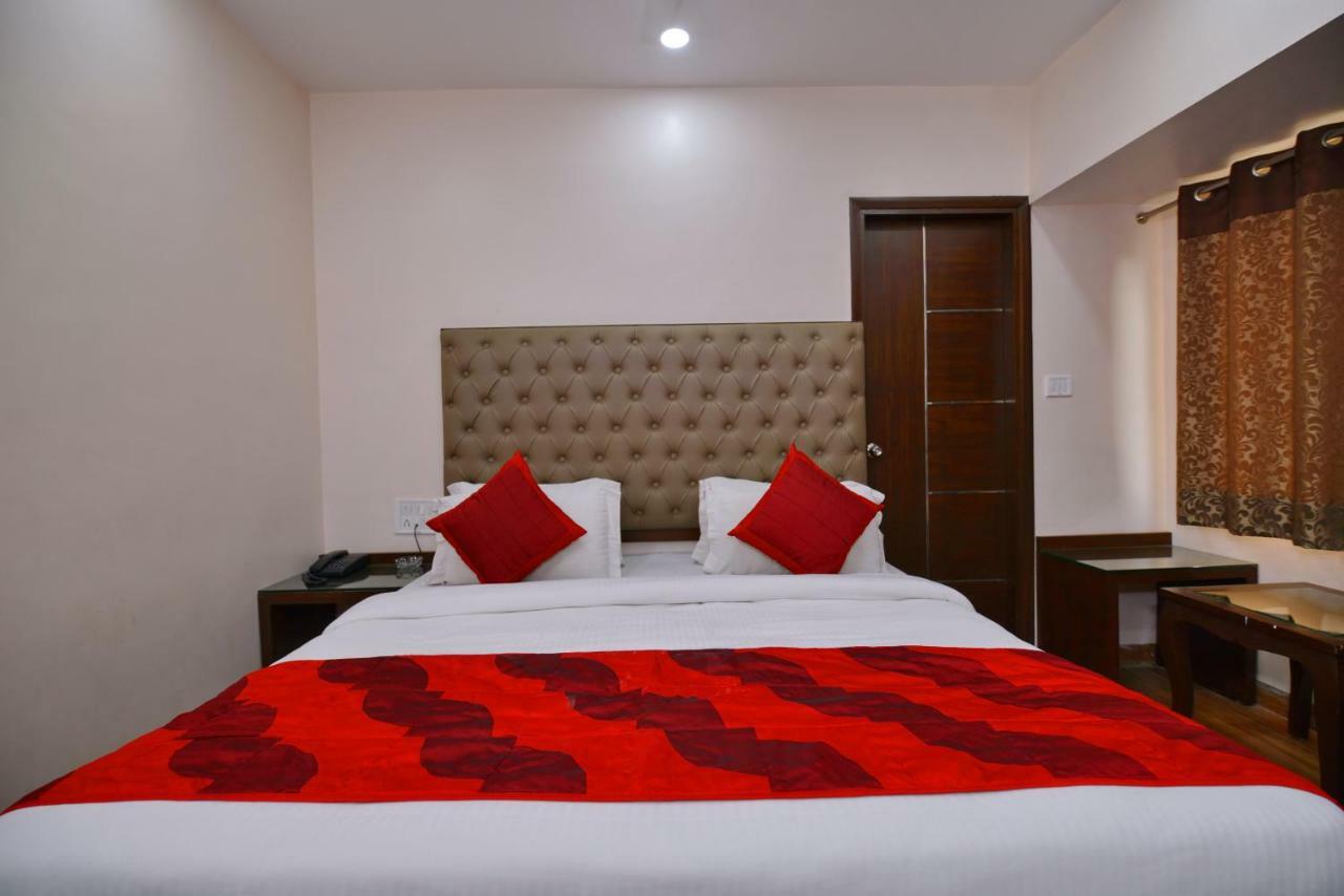Hotel Kabeer New Delhi @ New Delhi Railway Station Exterior foto