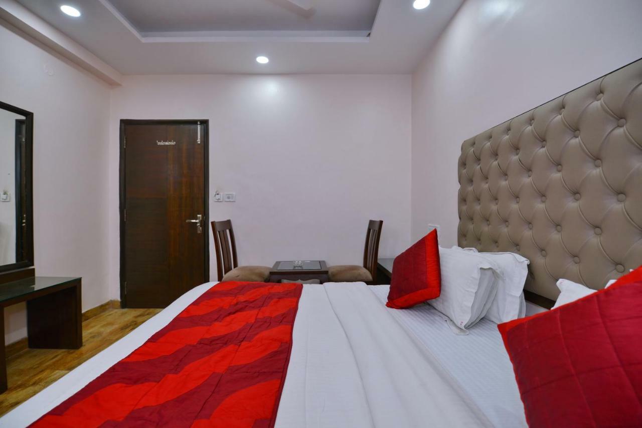 Hotel Kabeer New Delhi @ New Delhi Railway Station Exterior foto